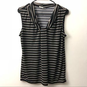 Dana Buchman top black with brown stripes